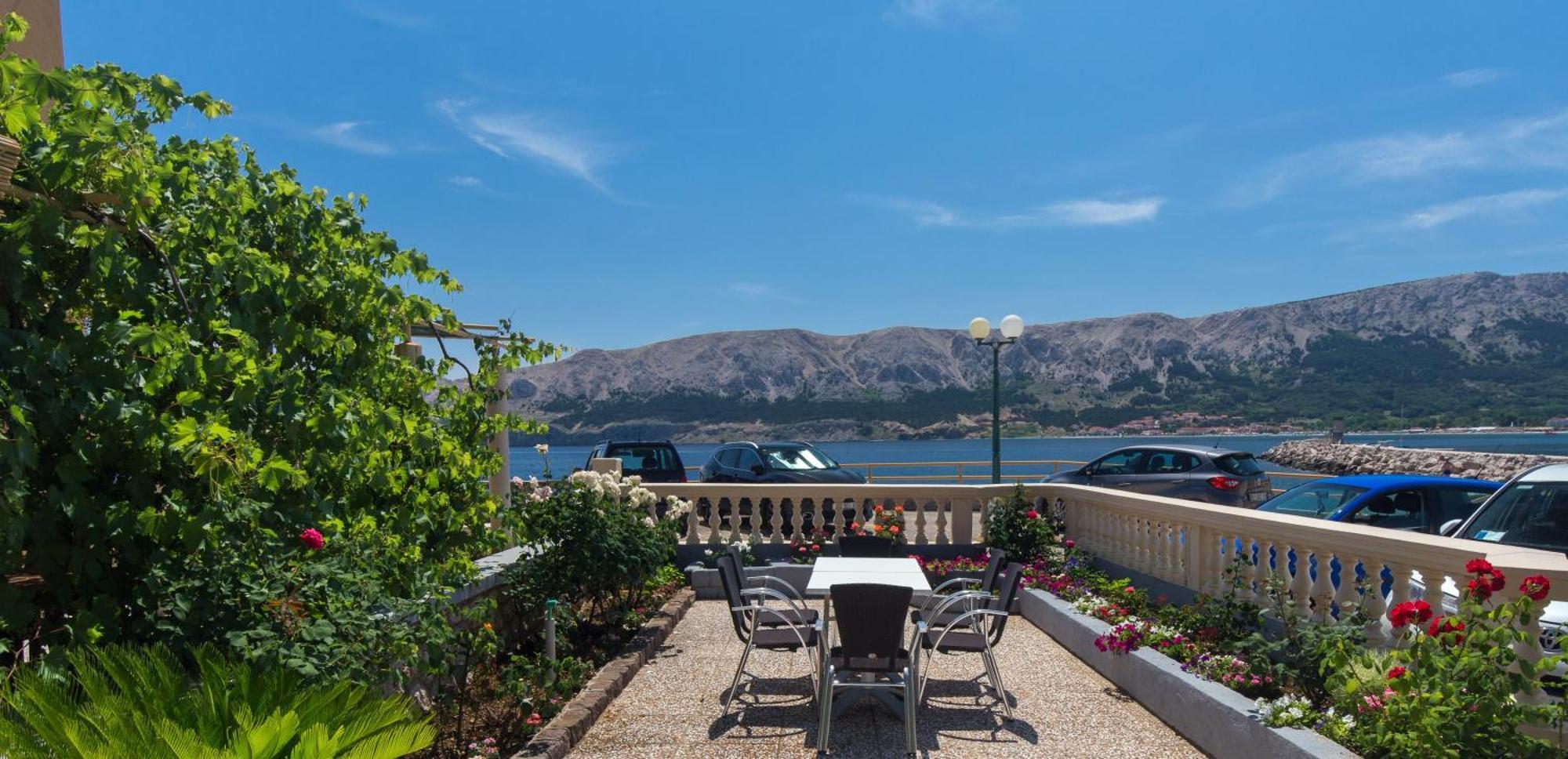 Beach Villa Baska Exterior photo